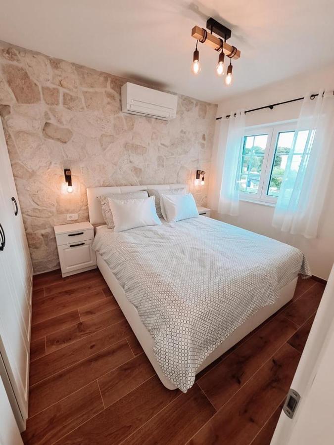 Stone House Jezera Apartment Bagian luar foto