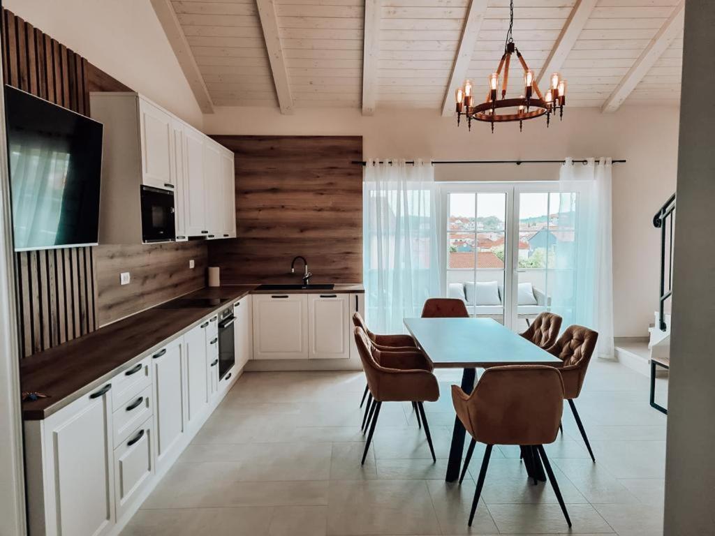 Stone House Jezera Apartment Bagian luar foto